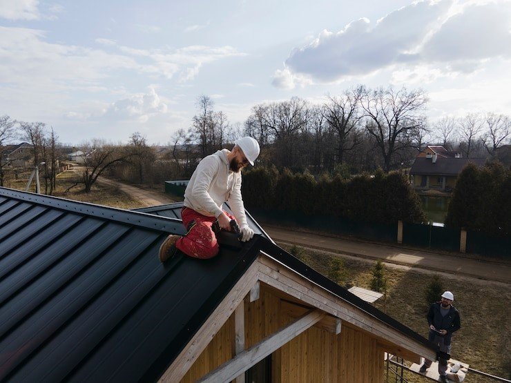 The Benefits of Gutter Cleaning Wellington Before Spring