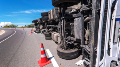 Steps Accident Victims Should Take Before Meeting a Phoenix Truck Accident Lawyer