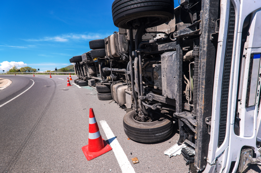 Steps Accident Victims Should Take Before Meeting a Phoenix Truck Accident Lawyer