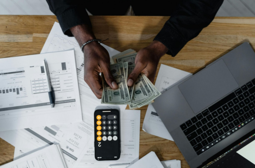 8 Smart Strategies to Grow Your Business and Manage Expenses