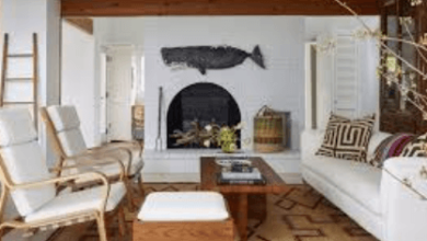 Top Ocean Paintings for Beach House Decor: Coastal Artwork and Modern Interiors